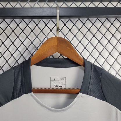 Camisola de treino do Benfica 2025