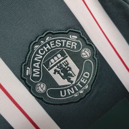 Camisola de visitante do Manchester United 2023