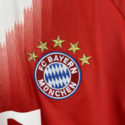 Camiseta local del Bayern de Múnich 2025