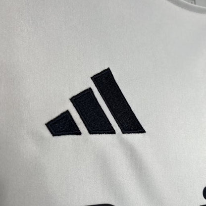 Real Madrid 2024 Aufwärm-Trainings-Trikot