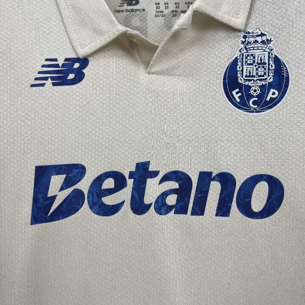 Troisième maillot extérieur du FC Porto 2025