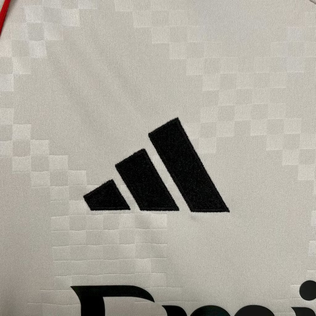 Camiseta visitante del Benfica 2025