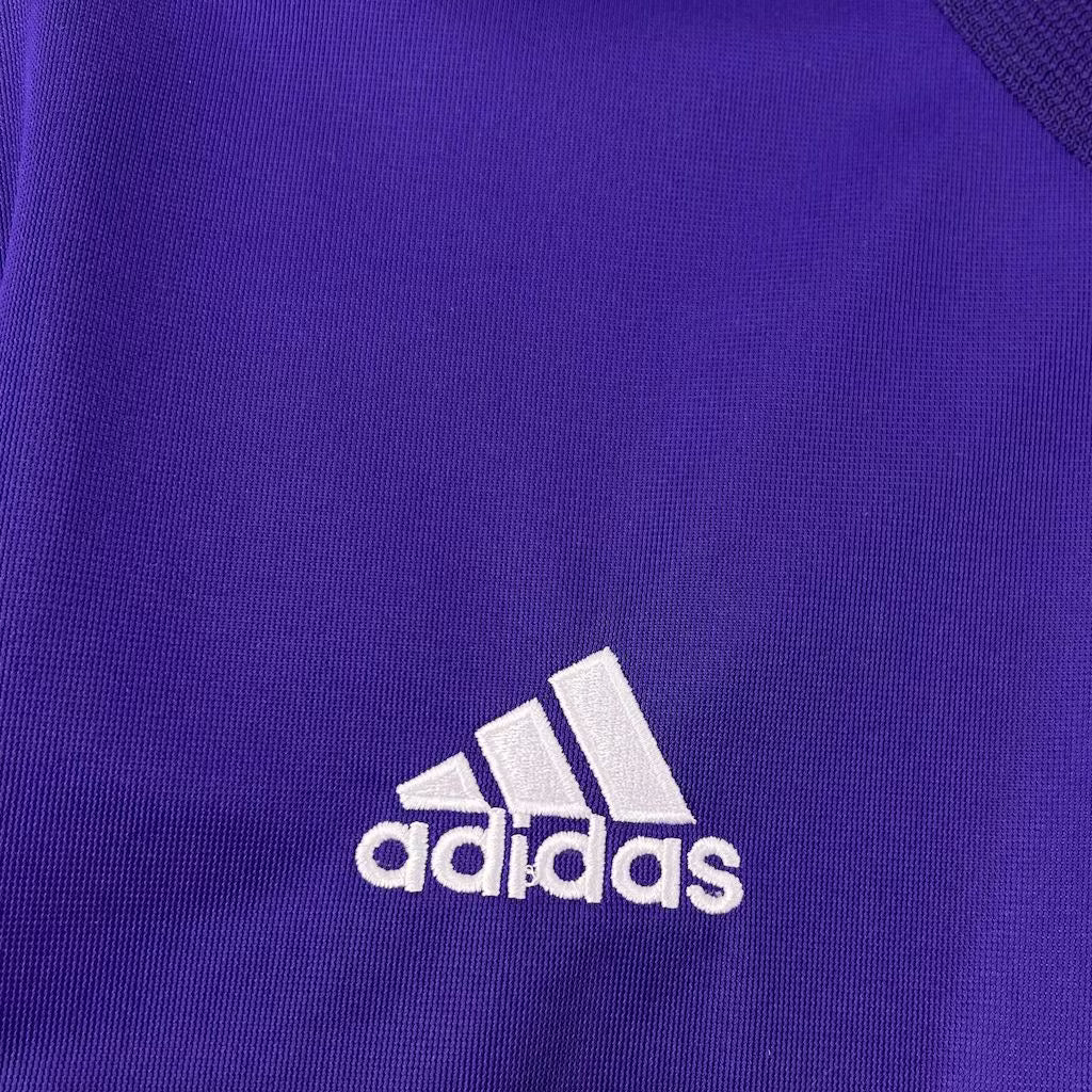 Trzecia wyjazdowa koszulka Realu Madryt 2002