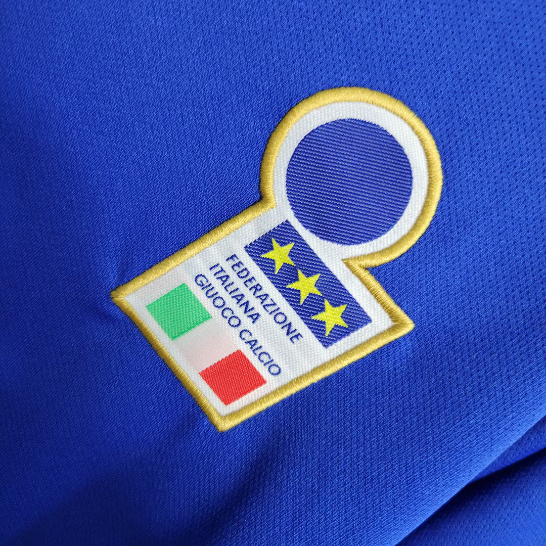 Maillot domicile de l’Italie 1996