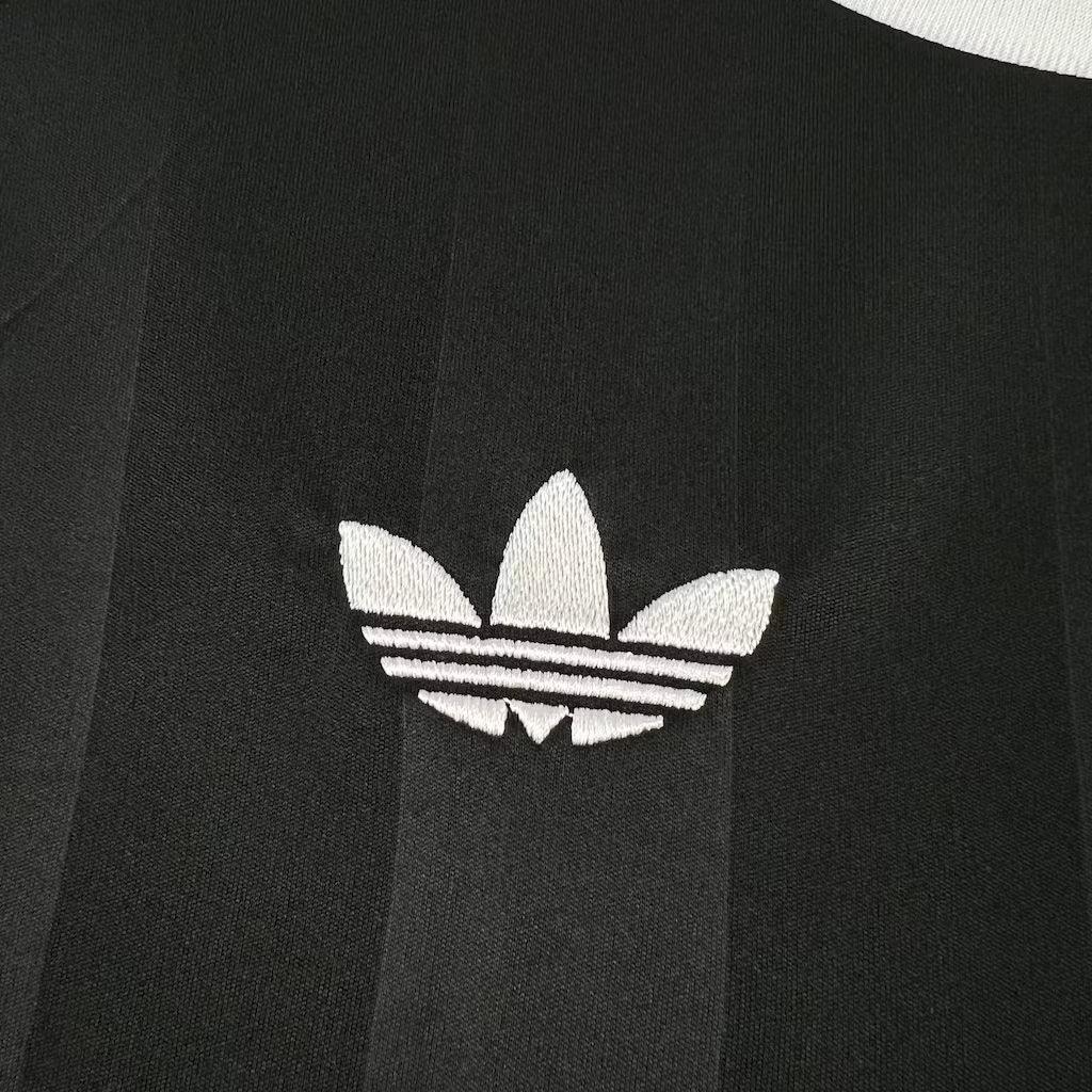 Camisola de guarda-redes do Real Madrid 2025
