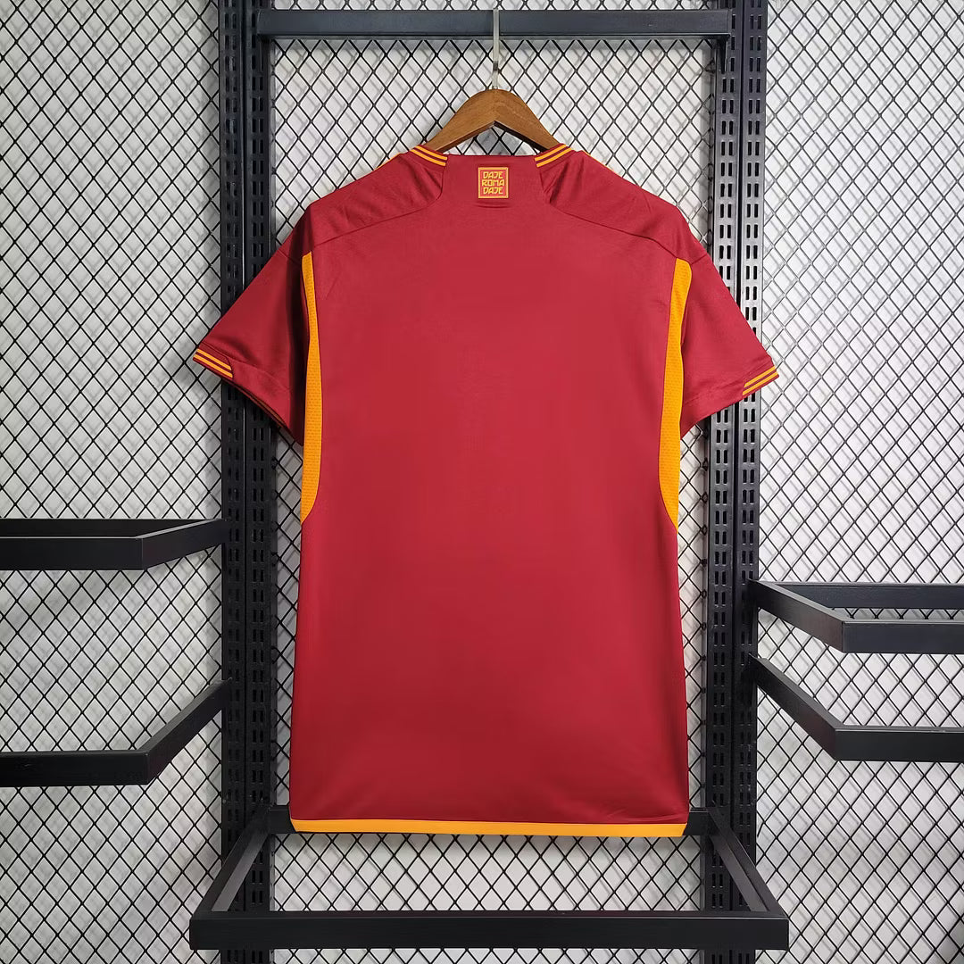 Maillot domicile de l’AS Roma 2023