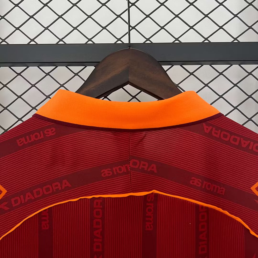 Maillot domicile de l’AS Roma 1999
