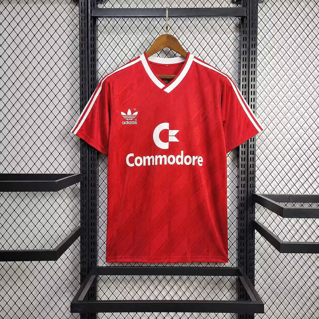 Camiseta local del Bayern Múnich 1986