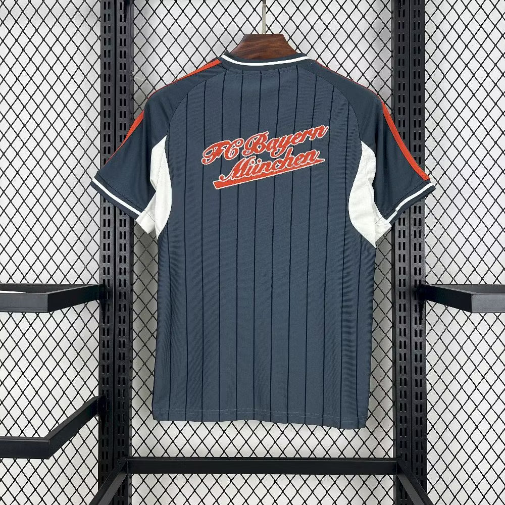 Camisola de basebol do Bayern Munchen 2025