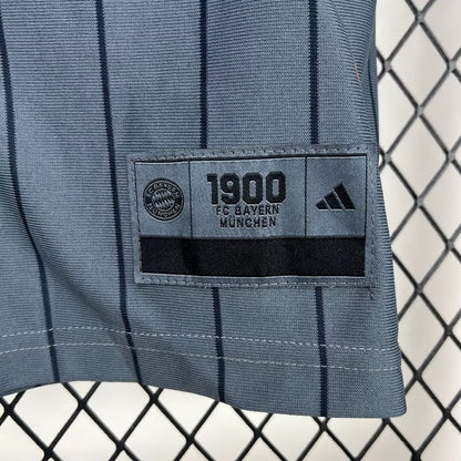 Camisola de basebol do Bayern Munchen 2025