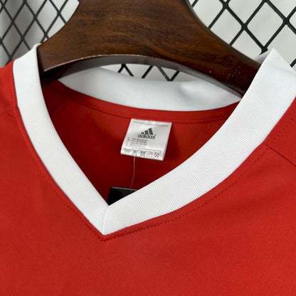 Benfica 2002-Heimtrikot