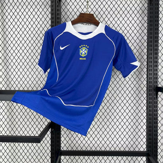 Camiseta de visitante de Brasil 2004