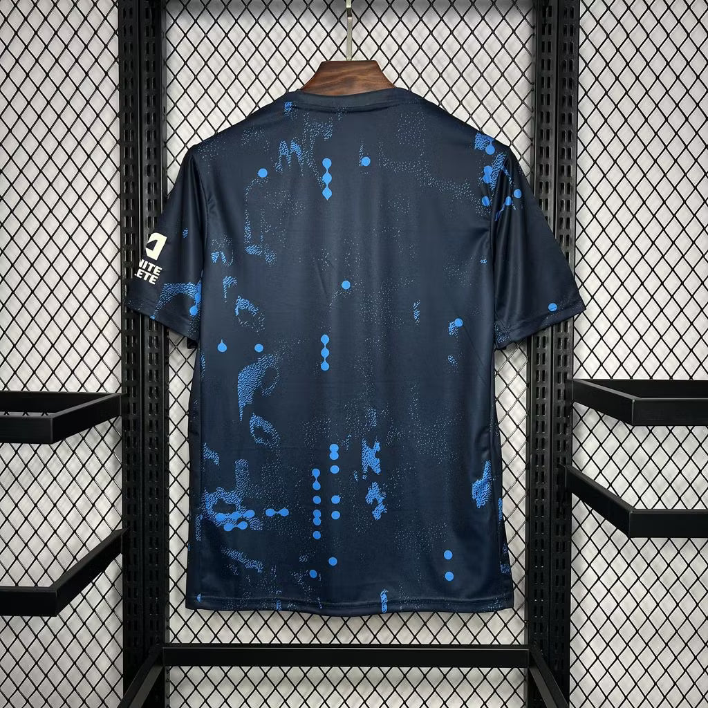Chelsea 2024 warming-upshirt