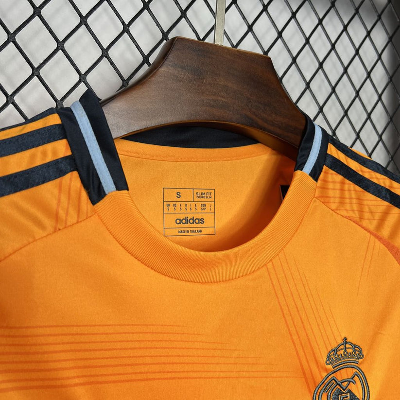 Real Madrid 24/25 Away Shirt - FOOTLV