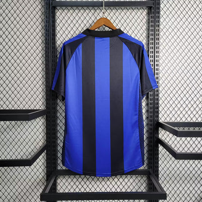 Camisola de casa do Inter de Milão de 2001