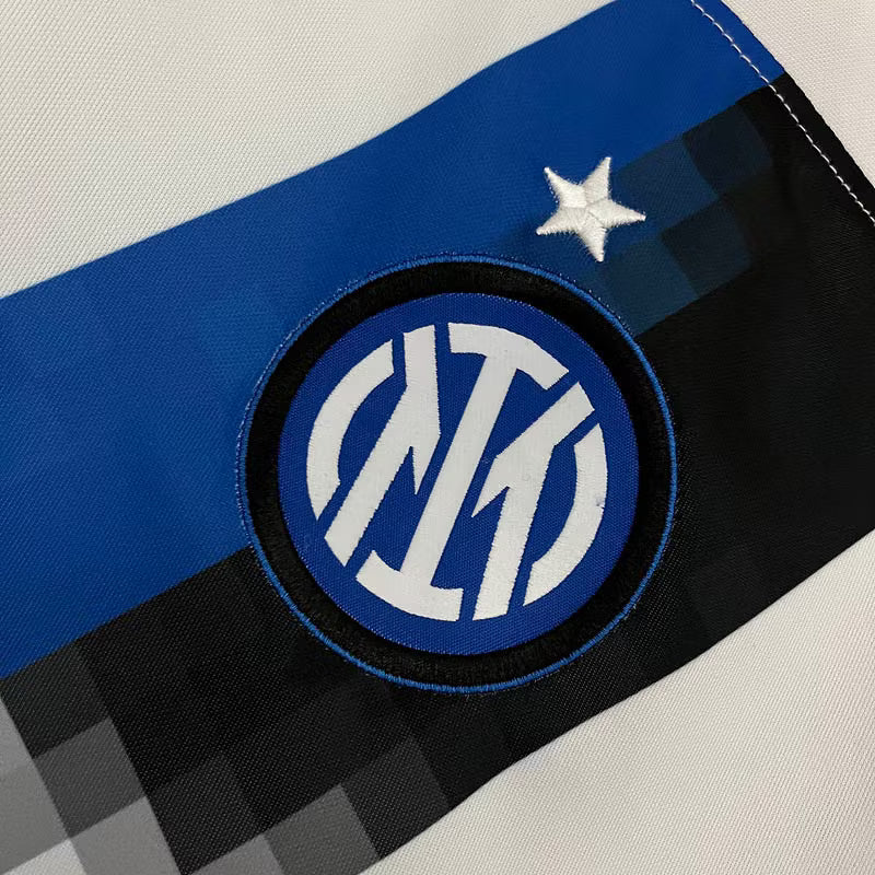 Inter Mailand 2023 Auswärtstrikot