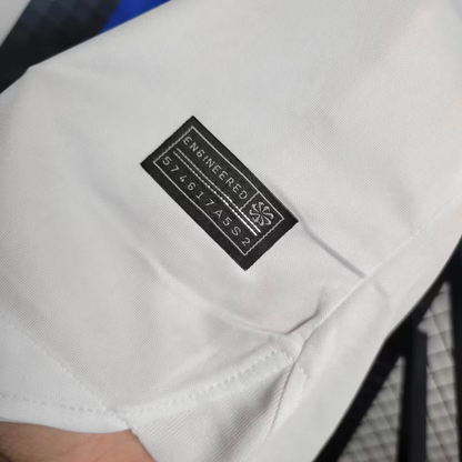 Camisola de visitante do Inter de Milão de 2023