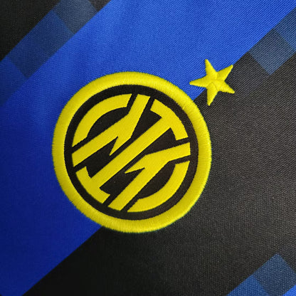 Maillot domicile de l’Inter Milan 2023
