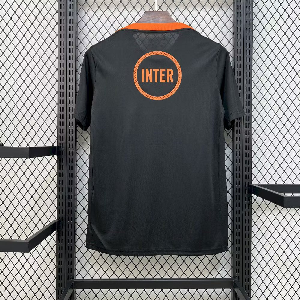 Inter Mailand 2025 Aufwärmtrikot