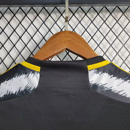 Juventus 2023-Heimtrikot