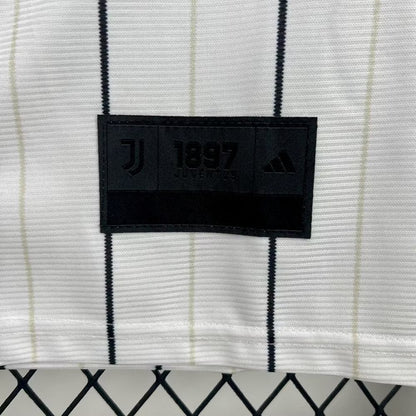 Juventus 2025 Baseball Jersey