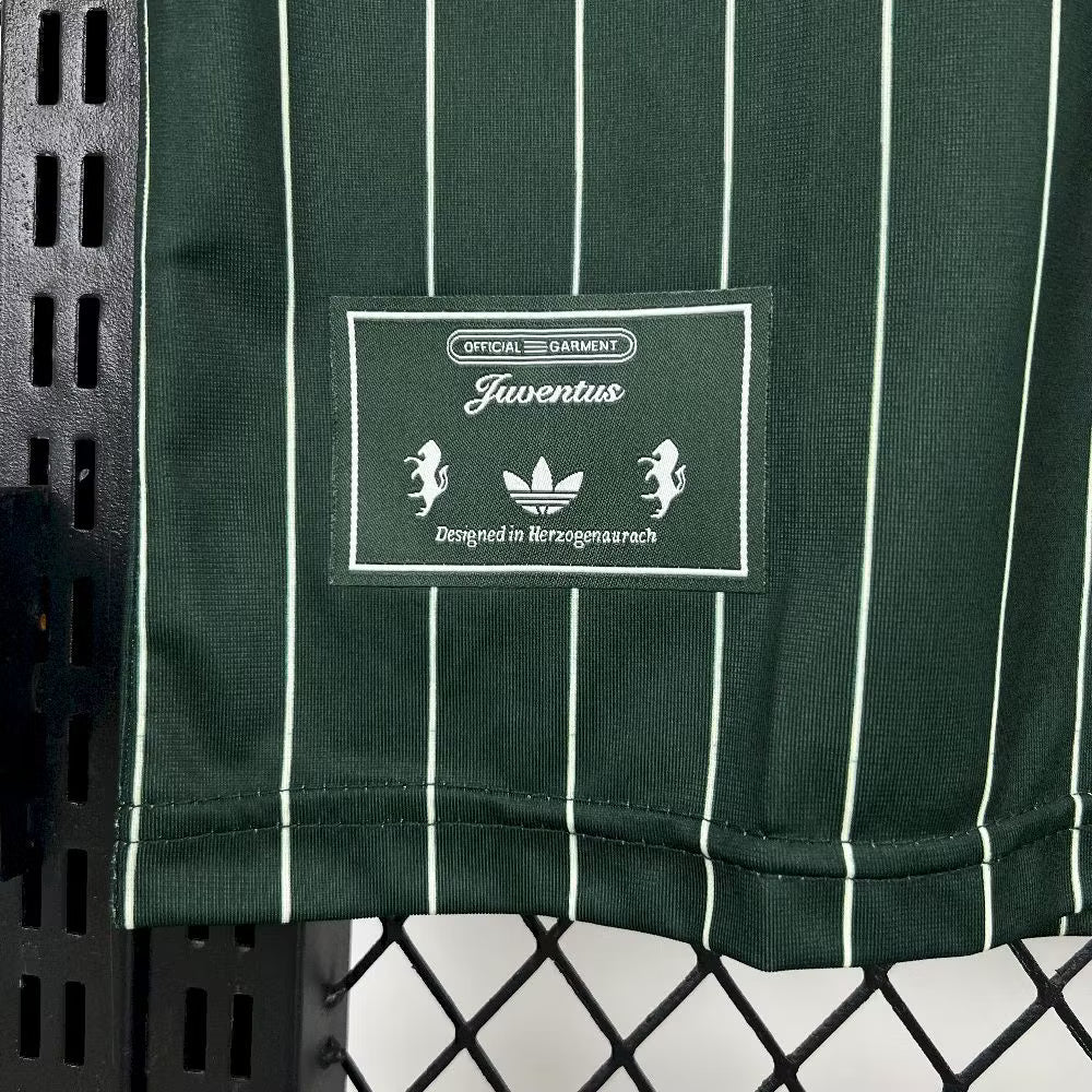 Juventus 2025 Home Jersey