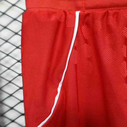 Short domicile de Liverpool 2025