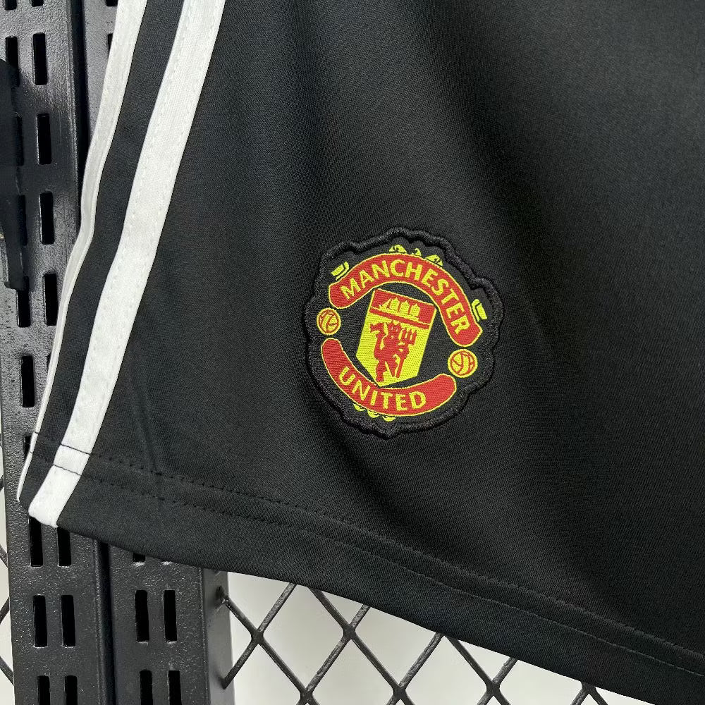 Manchester United Heimshorts 2025