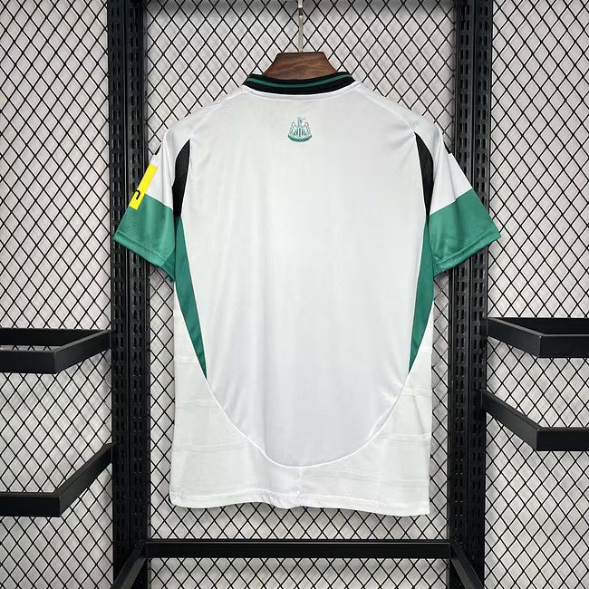 Troisième maillot extérieur de Newcastle 2024