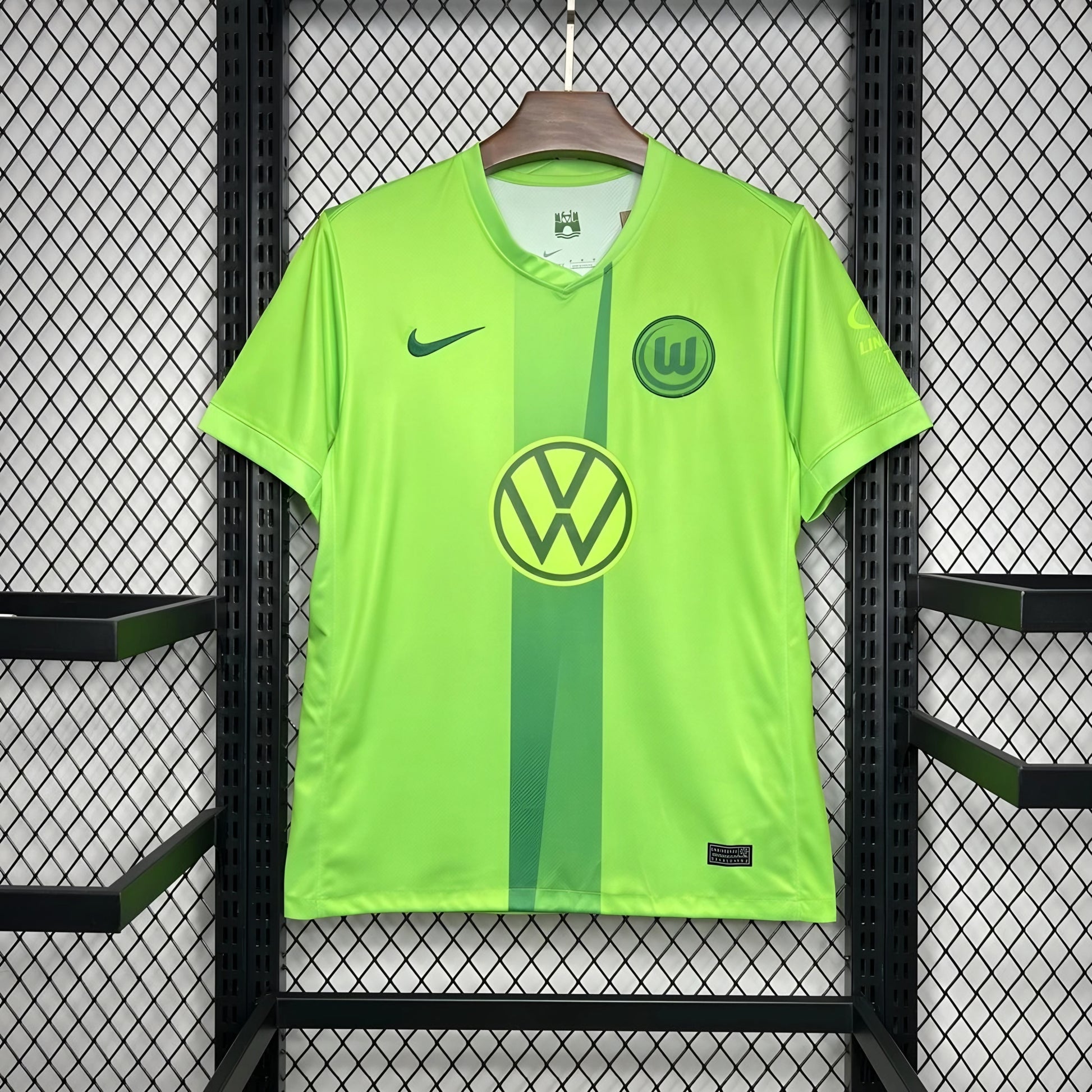 VfL Wolfsburg 24/25 Home Shirt - FOOTLV