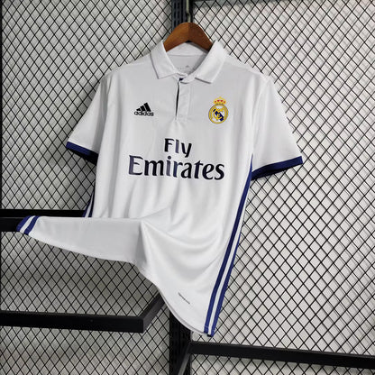 Maillot domicile du Real Madrid 2016