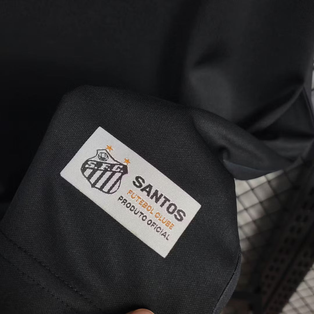 Camiseta local del Santos 2025