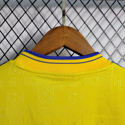 Camiseta amarilla del West Ham United 2008