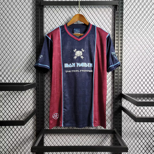 West-Ham-United-Heimtrikot 2011