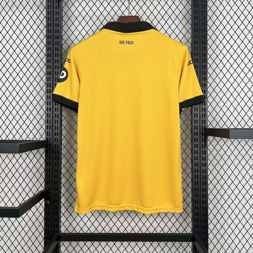 Wolverhampton-Heimtrikot 2025