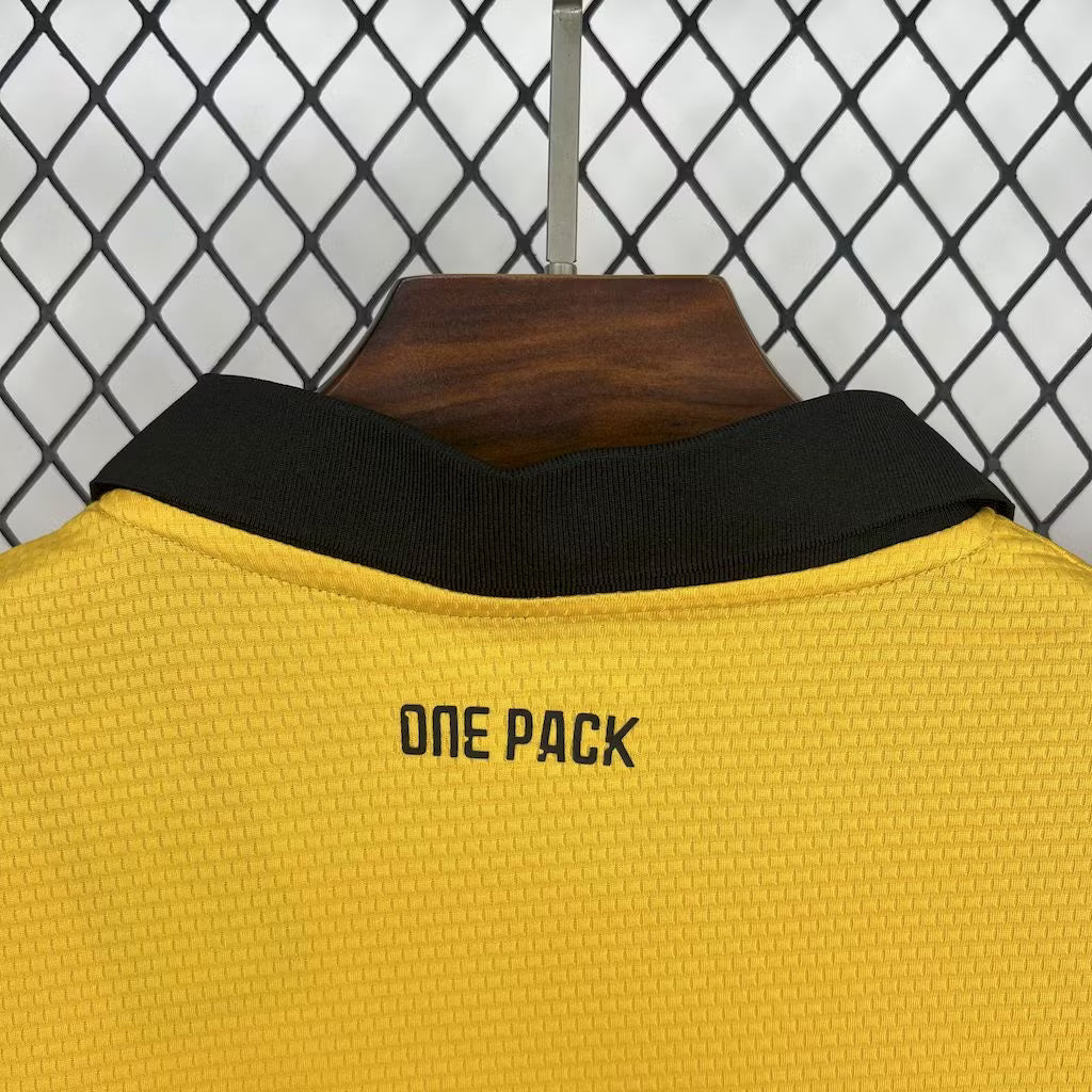 Wolverhampton-Heimtrikot 2025