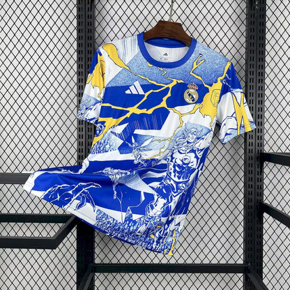 Real Madrid 2025 warming-upshirt