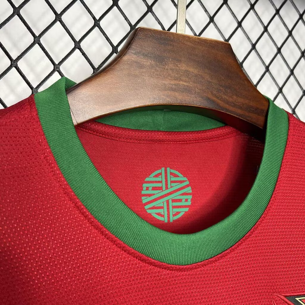 Camiseta local de Portugal 2012