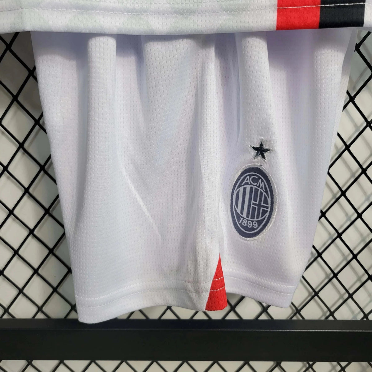 Camiseta de visitante del AC Milan 2023