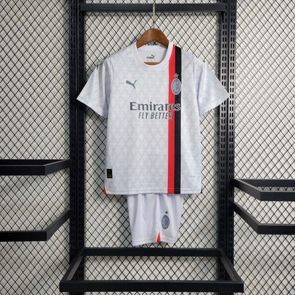 Camiseta de visitante del AC Milan 2023