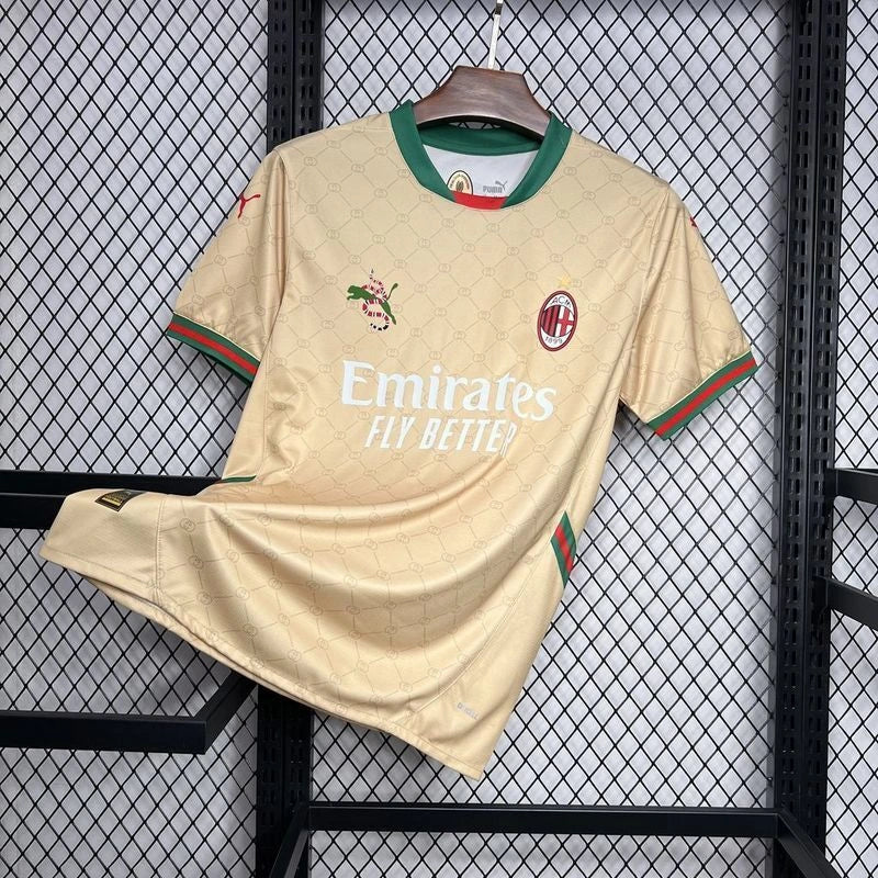 Maillot spécial AC Milan 2024, co-brandé Gucci