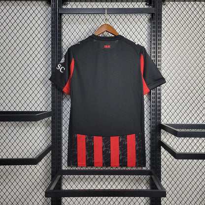 Camisola principal do AC Milan 2025
