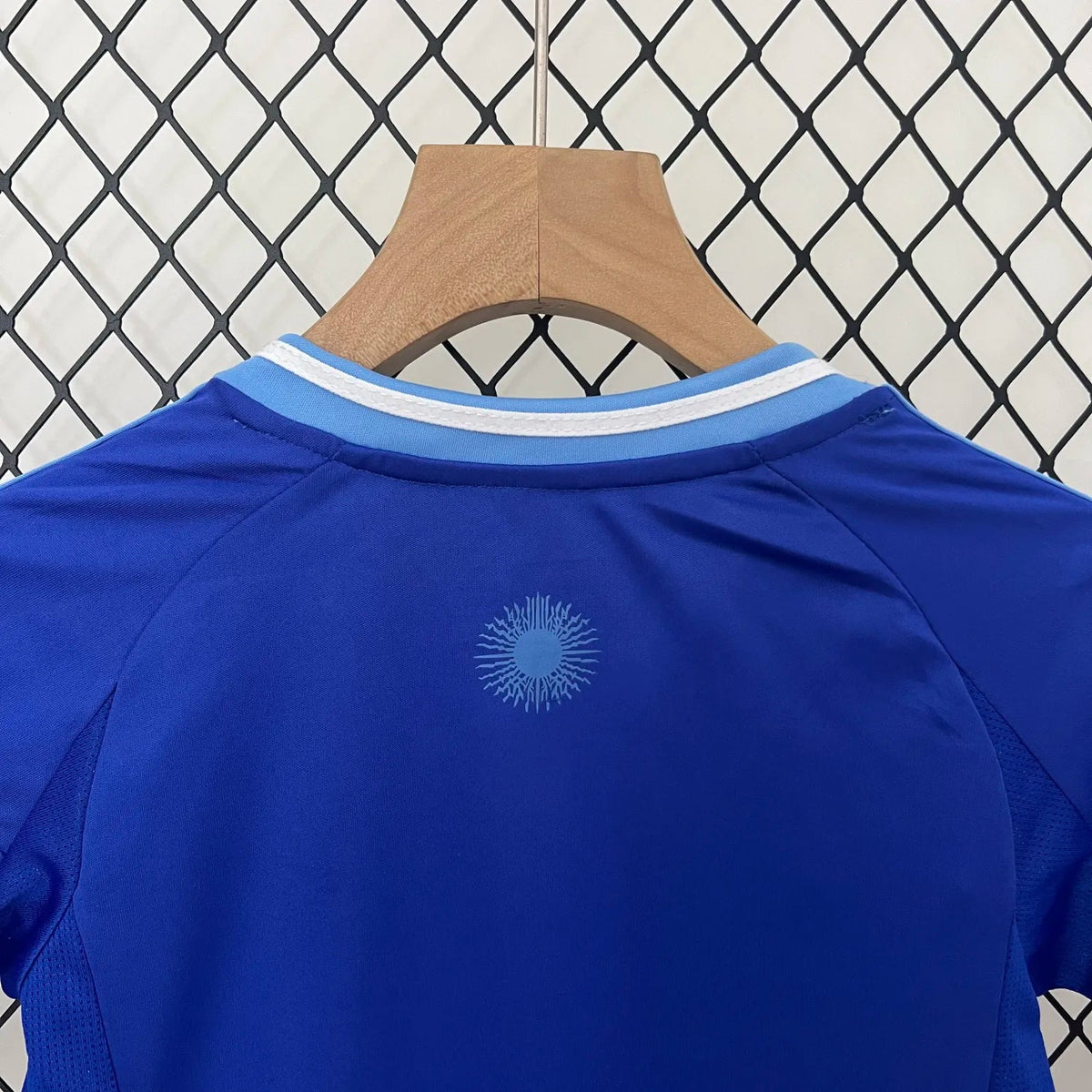 Camisola de Casa do Inter de Milão 2023