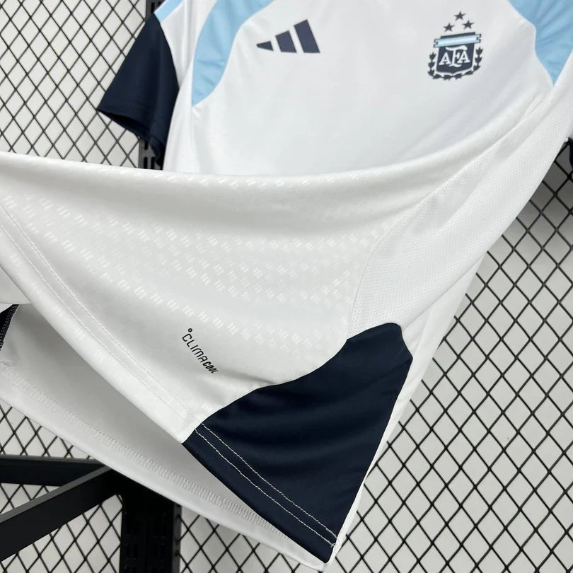 Maillot de l’Argentine d’avant-match pour la Coupe du monde 2026