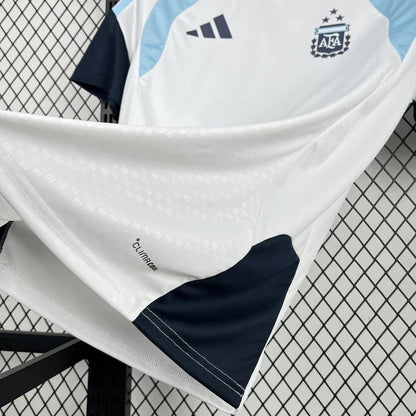Maillot de l’Argentine d’avant-match pour la Coupe du monde 2026