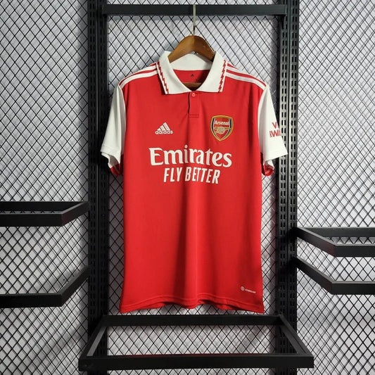 Camisola principal do Arsenal 2022