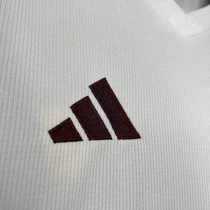Camisola de visitante do Aston Villa 2024