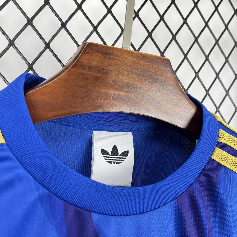 Real Madrid 2025 warming-upshirt