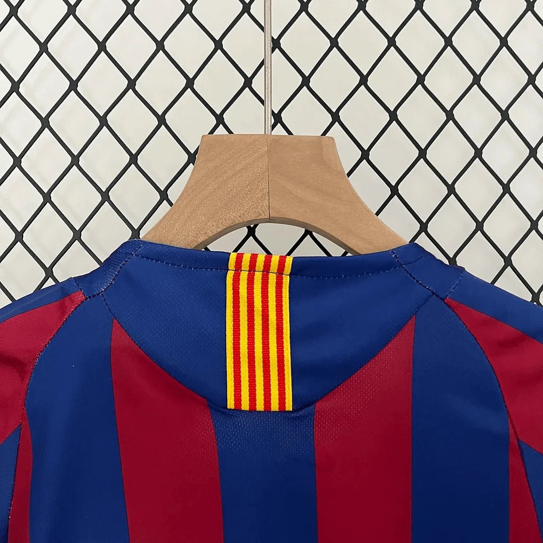 Maillot enfant du FC Barcelone 2025, coloris édition spéciale