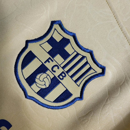 Maglia Home del Barcellona 2022 di Rosalía